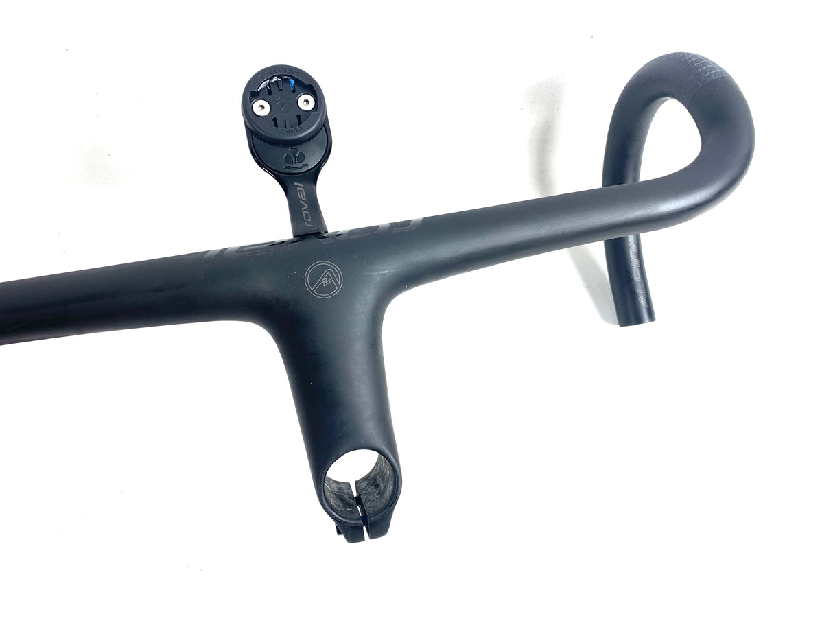 Roval Alpinist Carbon Cockpit Drop Bar/Stem Combo 42cm Wide 90mm Stem Length