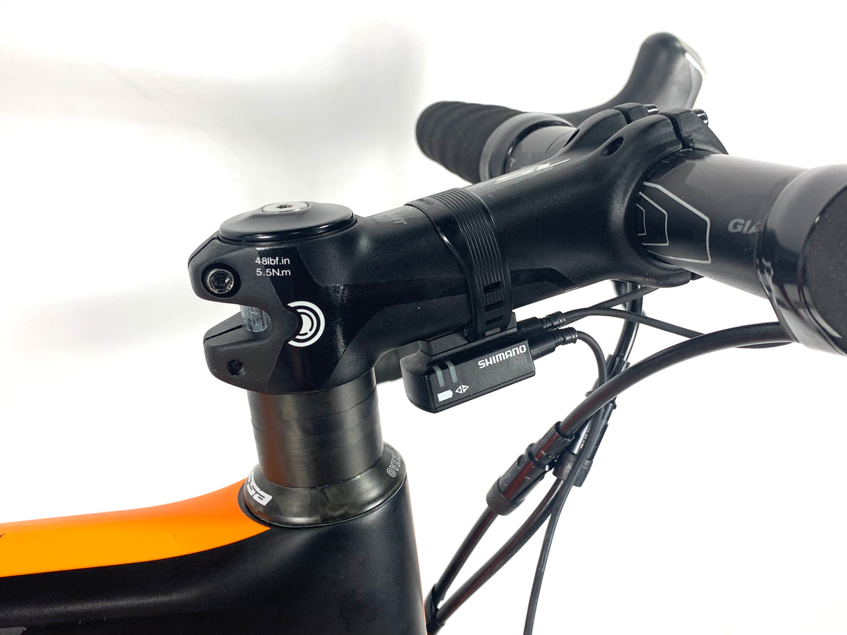 2017 Giant TCR Advanced Pro 1 Disc Carbon Ultegra Di2 Giant Carbon Wheels Size: Large