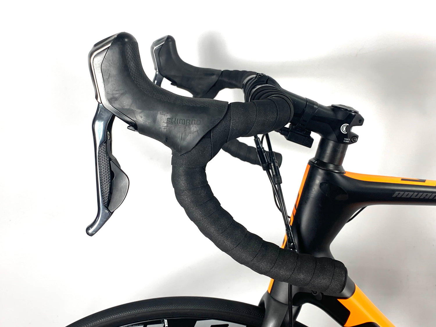 2017 Giant TCR Advanced Pro 1 Disc Carbon Ultegra Di2 Giant Carbon Wheels Size: Large