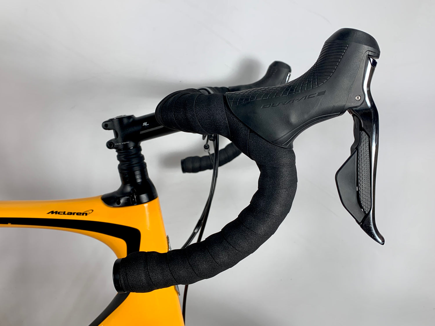 2018 Specialized S-Works Roubaix Dura Ace Di2 11 Speed Roval Carbon Wheels Size: 61cm