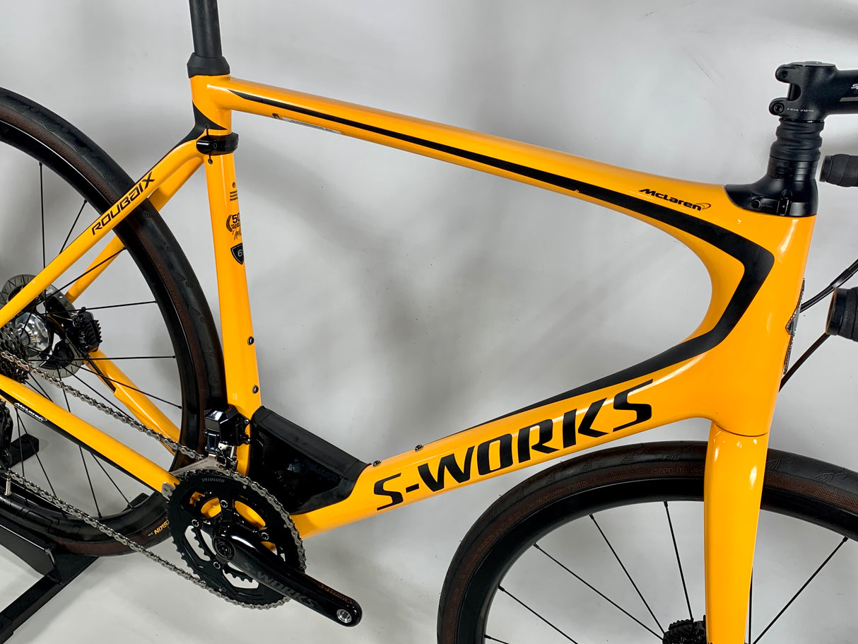 2018 Specialized S-Works Roubaix Dura Ace Di2 11 Speed Roval Carbon Wheels Size: 61cm