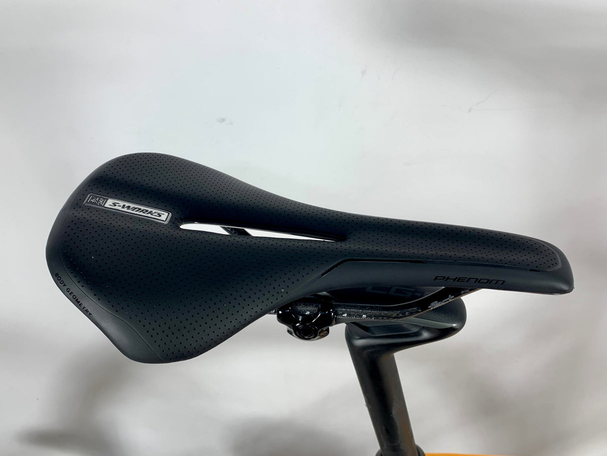 2018 Specialized S-Works Roubaix Dura Ace Di2 11 Speed Roval Carbon Wheels Size: 61cm
