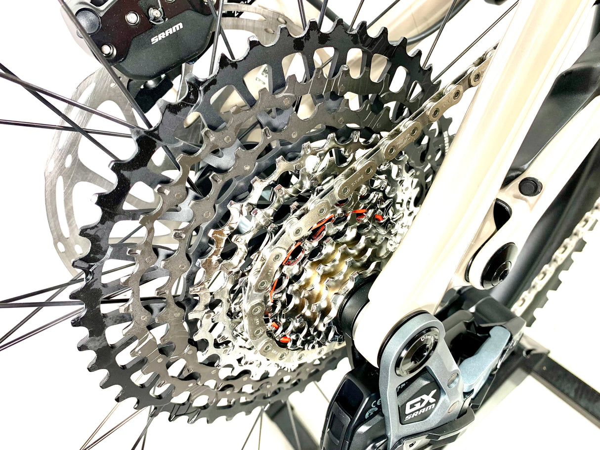 2026 Specialized Turbo Kenevo SL 2 Expert SRAM GX AXS 1X12 Size: S4 (Preowned)