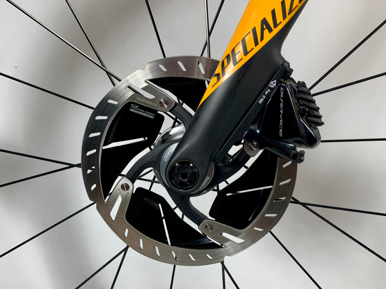 2018 Specialized S-Works Roubaix Dura Ace Di2 11 Speed Roval Carbon Wheels Size: 61cm