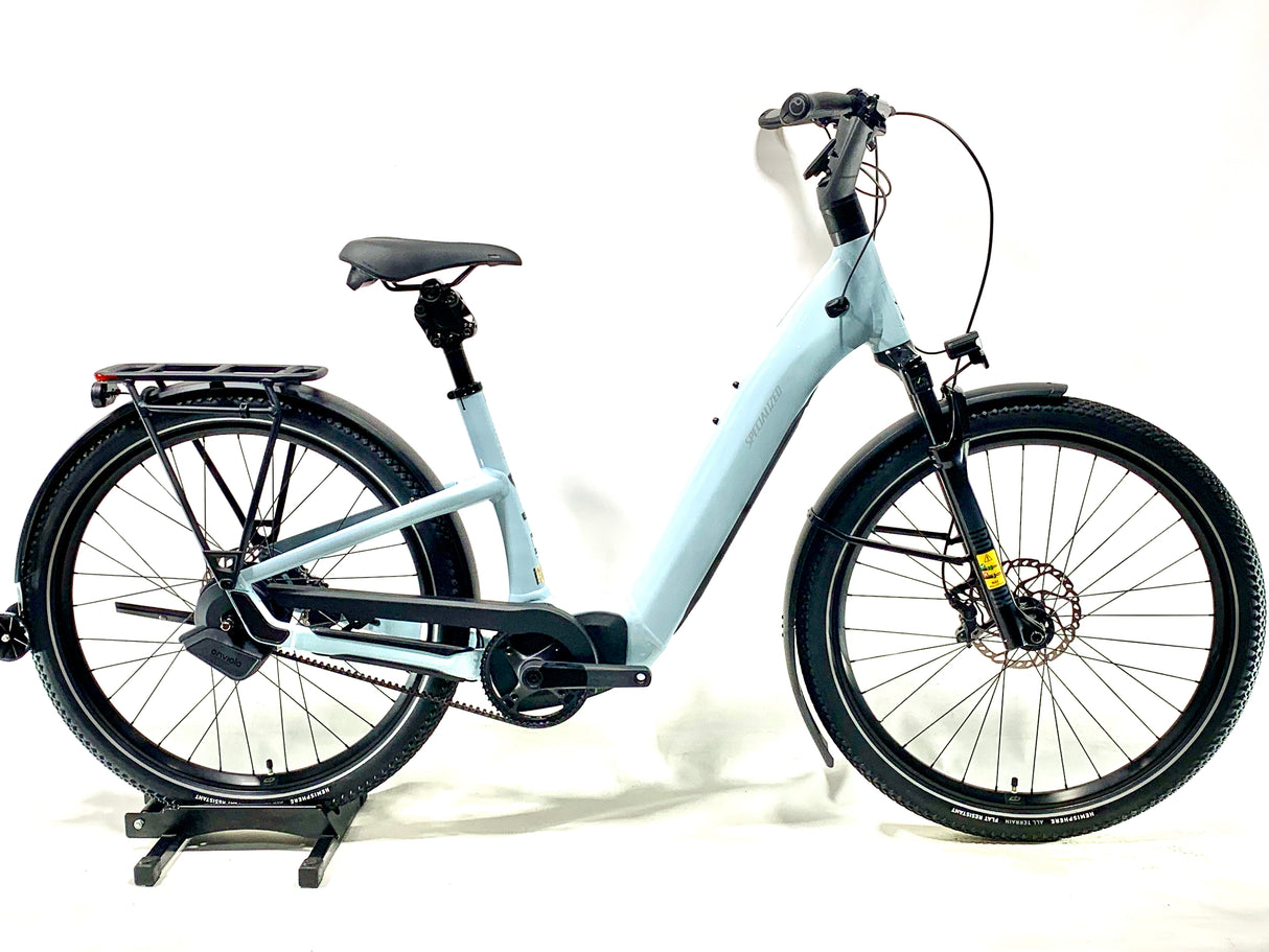 2025 Specialized Turbo Como 4.0 IGH E-Bike Size: Medium (Preowned)