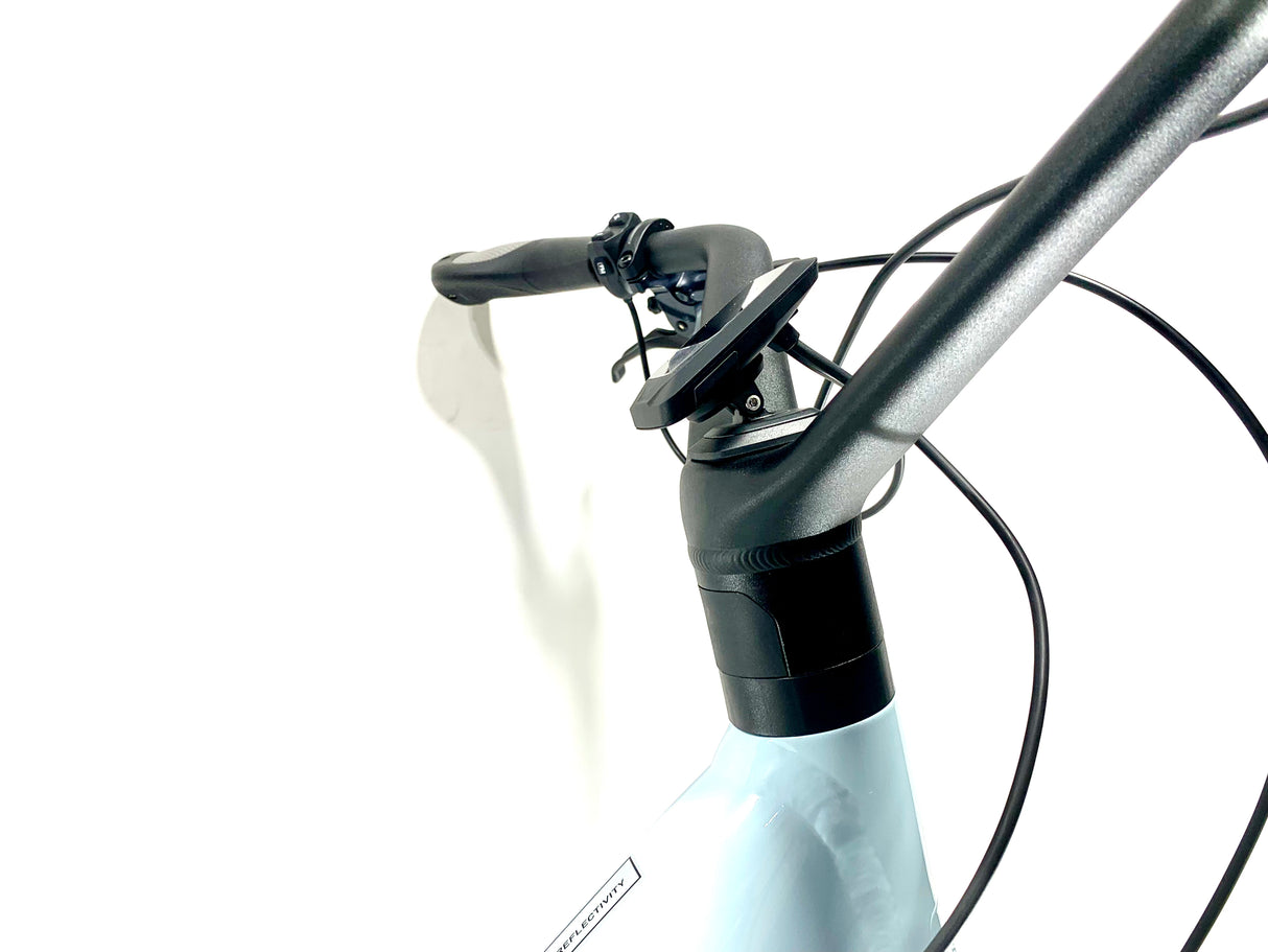 2025 Specialized Turbo Como 4.0 IGH E-Bike Size: Medium (Preowned)