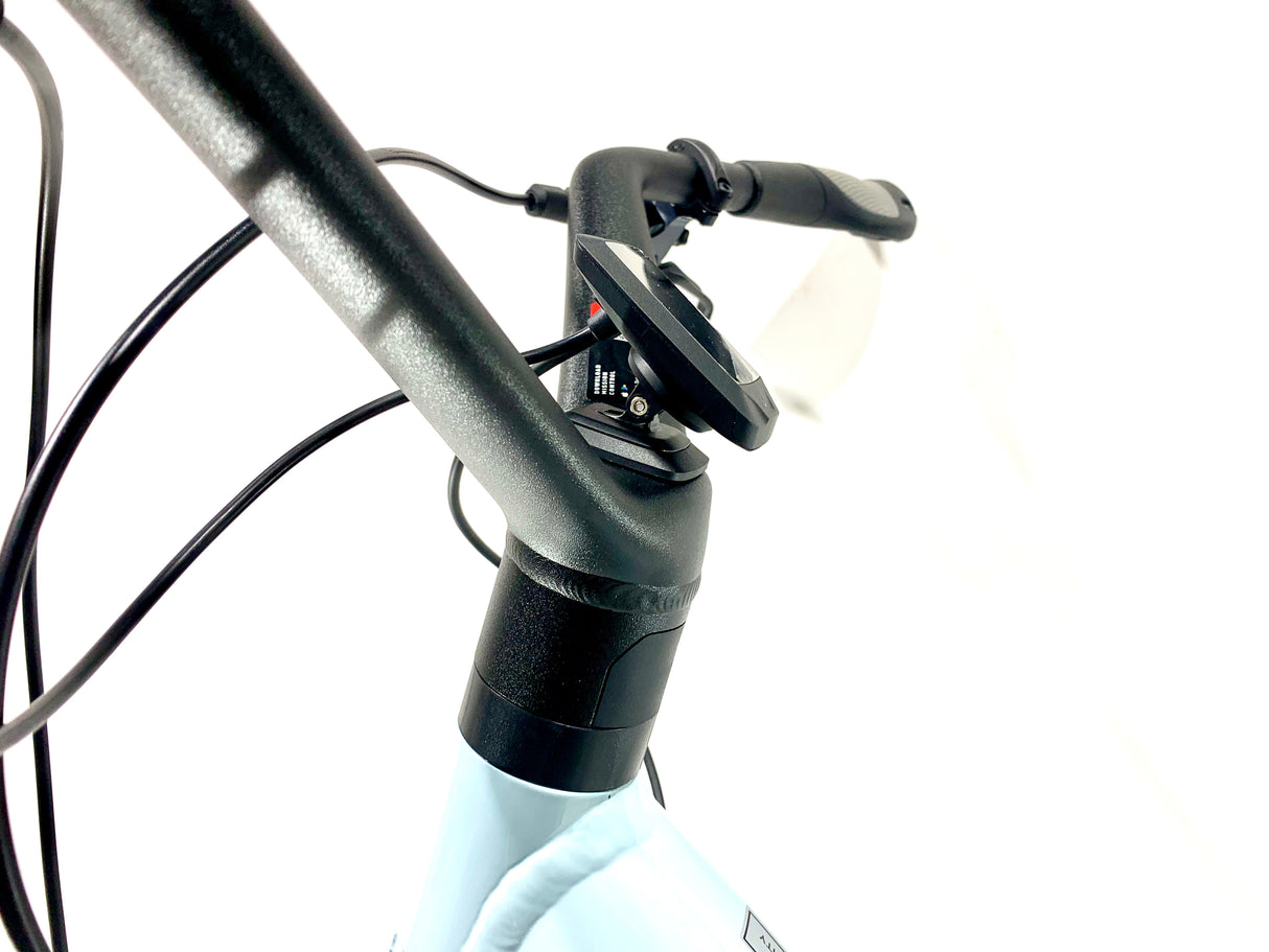 2025 Specialized Turbo Como 4.0 IGH E-Bike Size: Medium (Preowned)