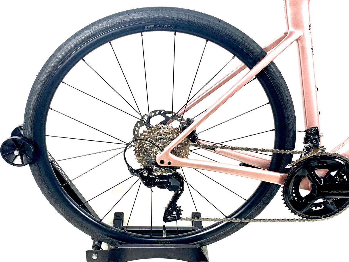 2025 Specialized Roubaix SL8 Sport Shimano 105 12-Speed DT Swiss Wheels Size: 58cm (Preowned)