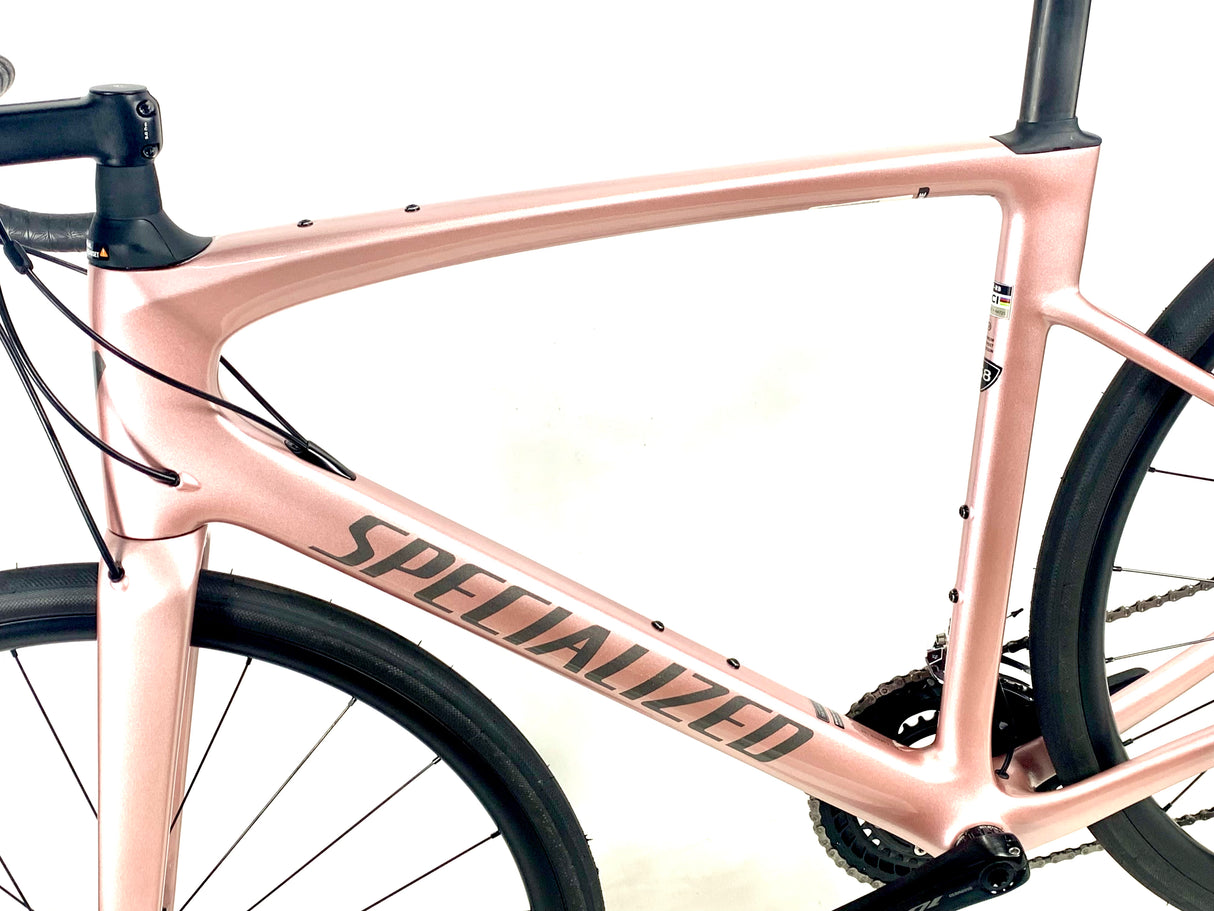 2025 Specialized Roubaix SL8 Sport Shimano 105 12-Speed DT Swiss Wheels Size: 58cm (Preowned)