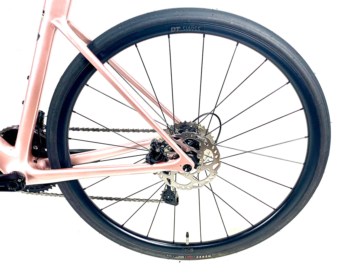 2025 Specialized Roubaix SL8 Sport Shimano 105 12-Speed DT Swiss Wheels Size: 58cm (Preowned)