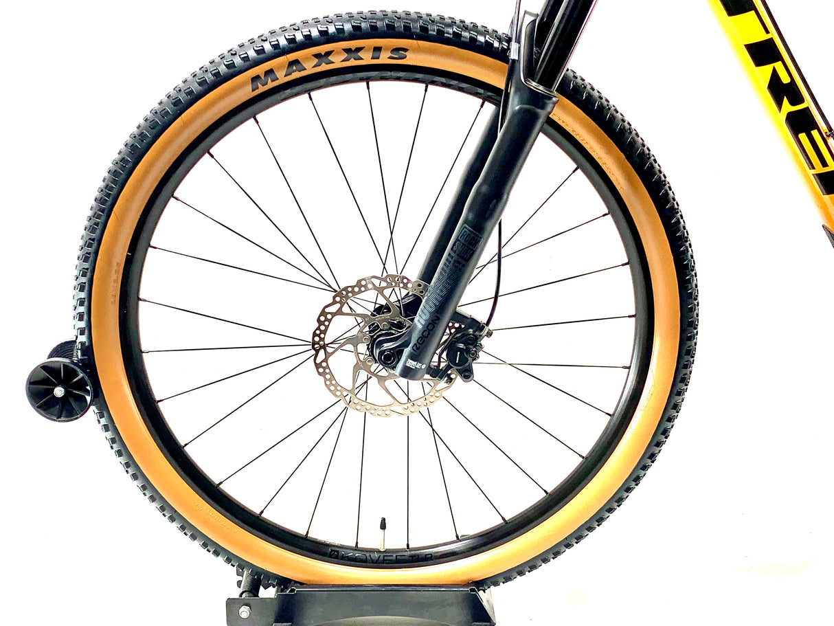 2020 Trek Procaliber 9.6 Hardtail 29 Shimano 1X12 Size: Large (Preowned)