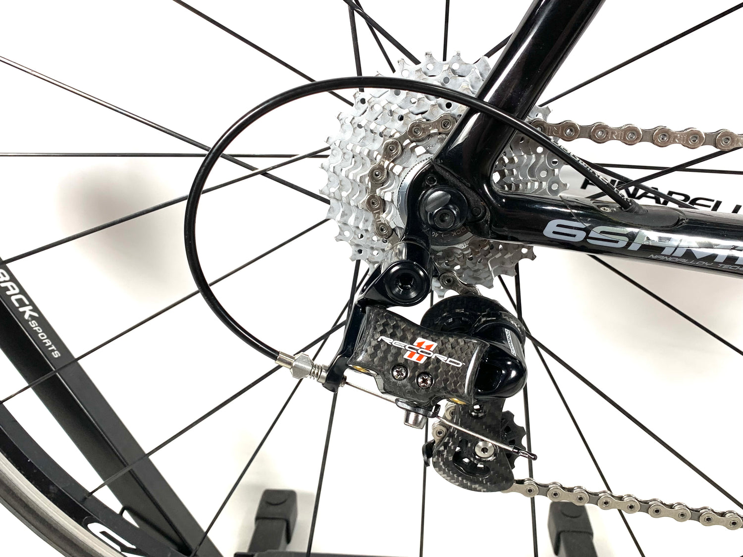 Pinarello Dogma 65.1 Think 2 Campy Record 11 Speed Campy Wheels Size: 51.5cm