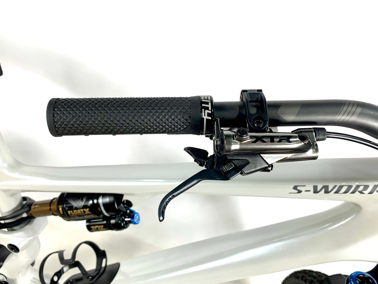 2026 Specialized S-Works Stumpjumper 15 Evo XTR Di2 Roval Carbon Wheels Size: S6 (Preowned)