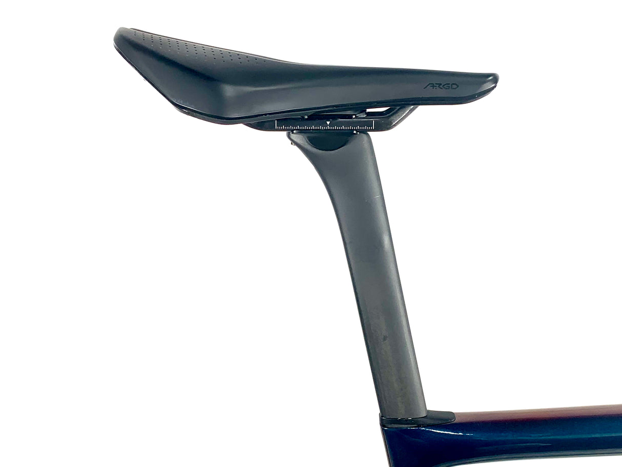 2025 Specialized S-Works Tarmac SL8 Dura Ace 2X12 Size: 61cm (PreOwned)