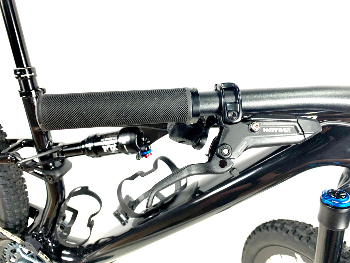 2026 Specialized Epic 8 Evo Expert SRAM GX AXS 1X12 Roval Wheels Size: Med (Preowned)