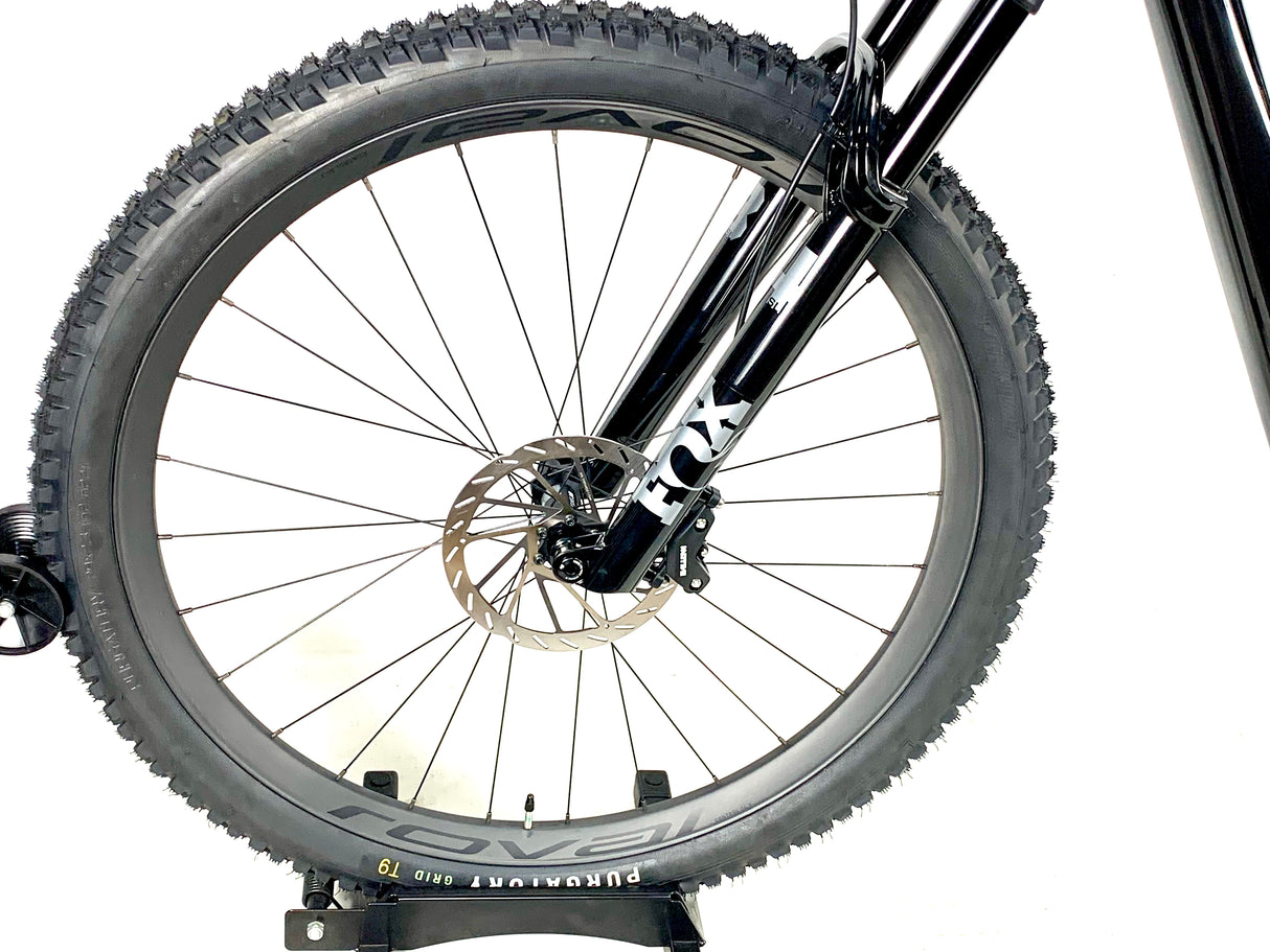 2026 Specialized Epic 8 Evo Expert SRAM GX AXS 1X12 Roval Wheels Size: Med (Preowned)