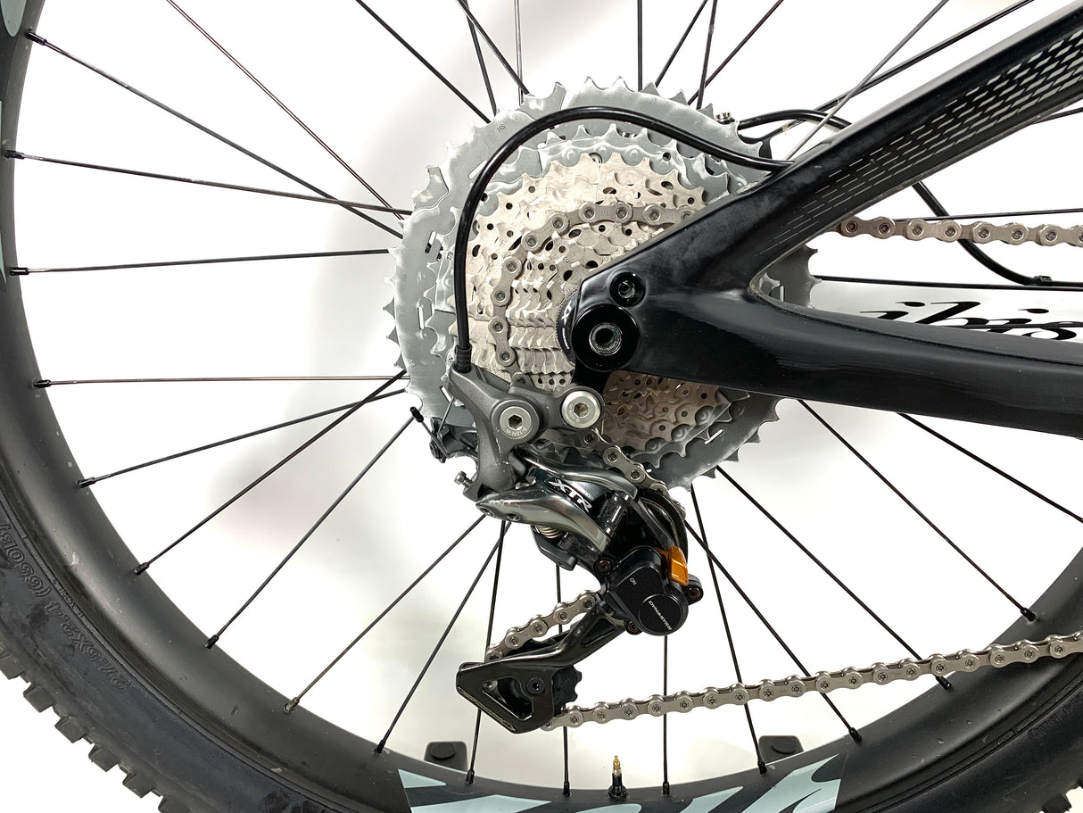 Ibis Mojo 3 Carbon Shimano XTR 1X11 Speed Ibis 27.5 Carbon Wheels Size: Large
