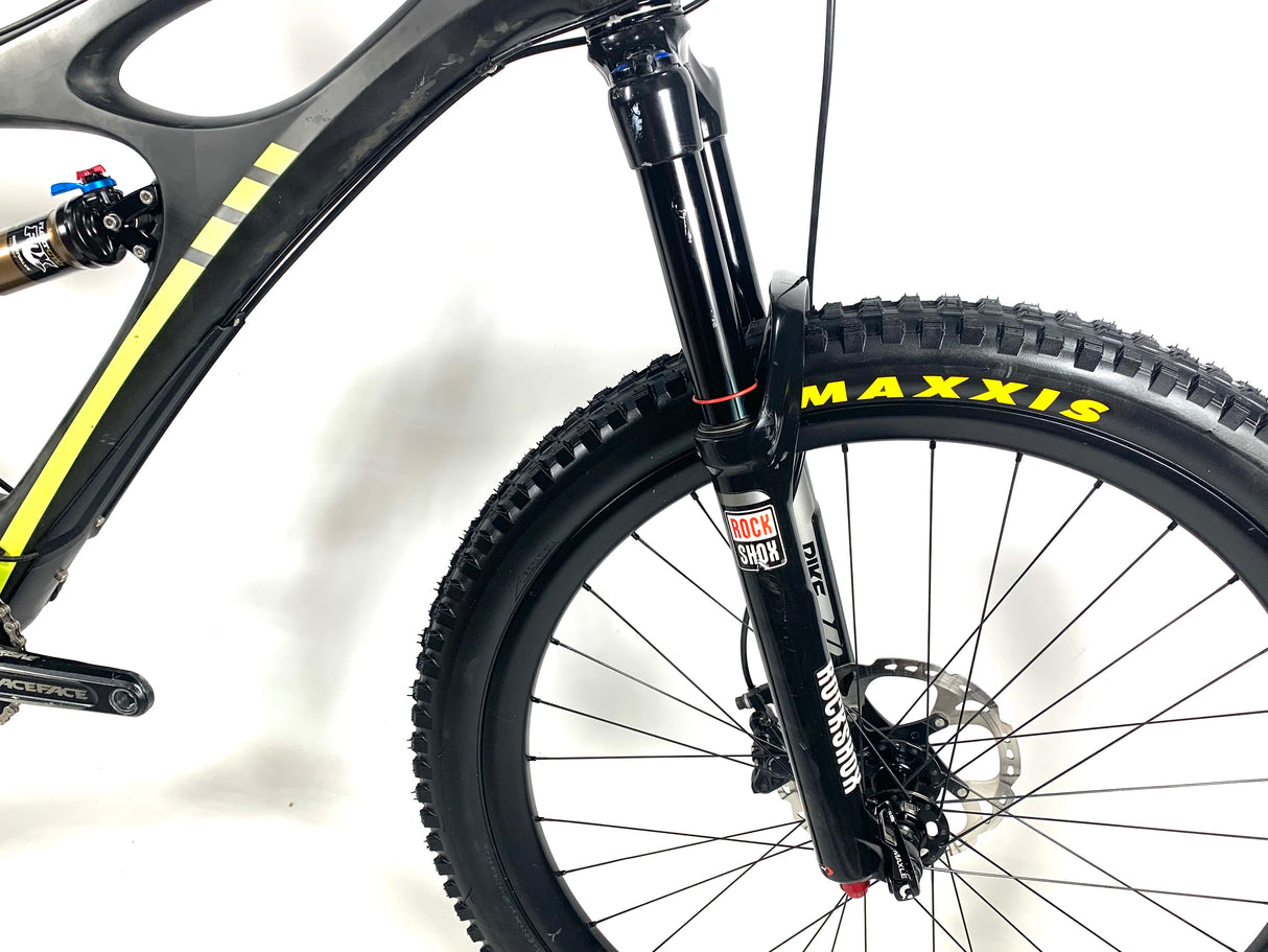 2014 Ibis Mojo HDR 650b Carbon Shimano XT 2X10 Speed Ibis 27.5 Carbon Wheels Size: L