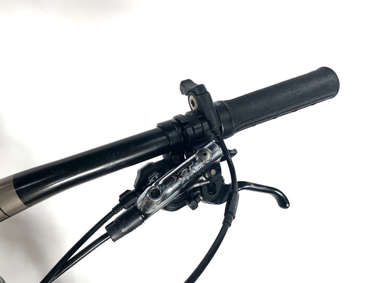 2014 Ibis Mojo HDR 650b Carbon Shimano XT 2X10 Speed Ibis 27.5 Carbon Wheels Size: L