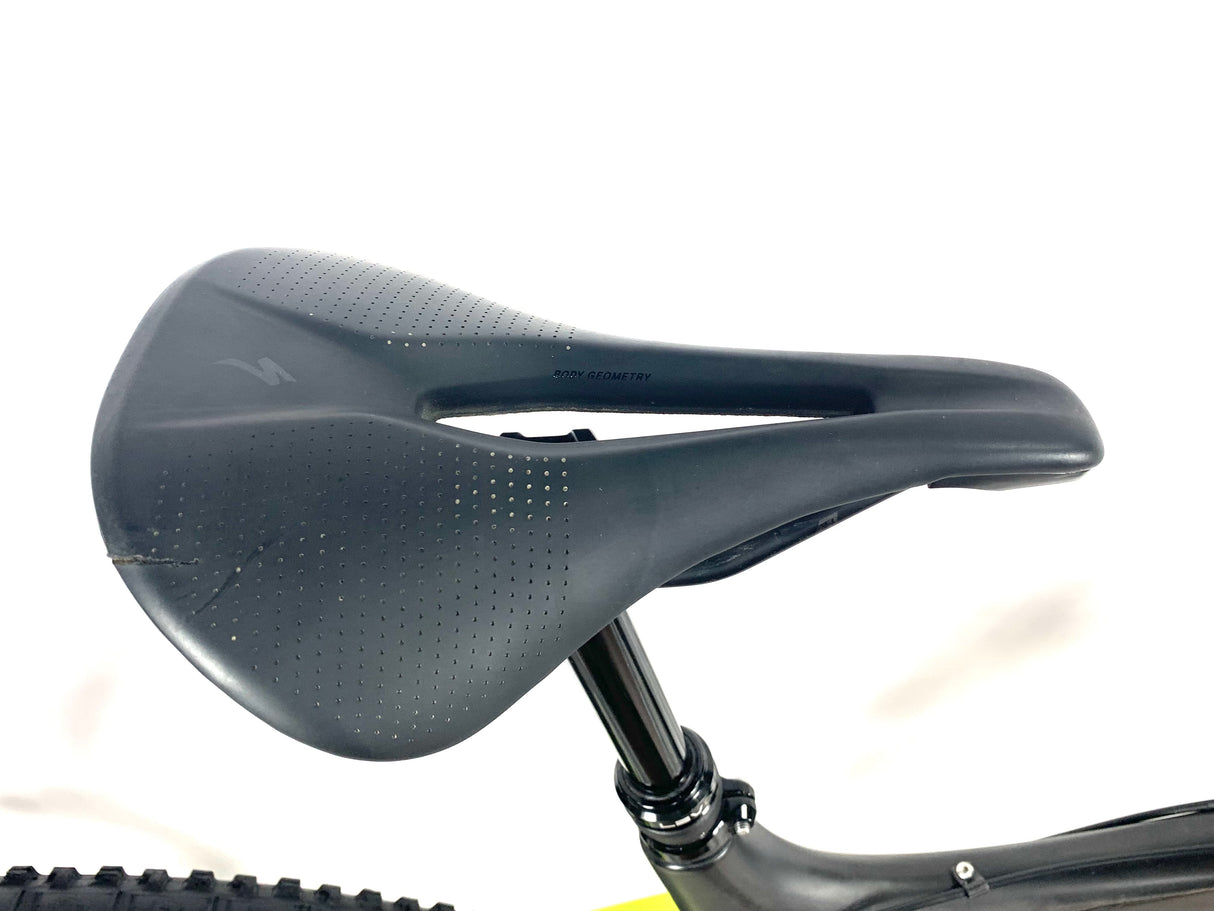 2014 Ibis Mojo HDR 650b Carbon Shimano XT 2X10 Speed Ibis 27.5 Carbon Wheels Size: L