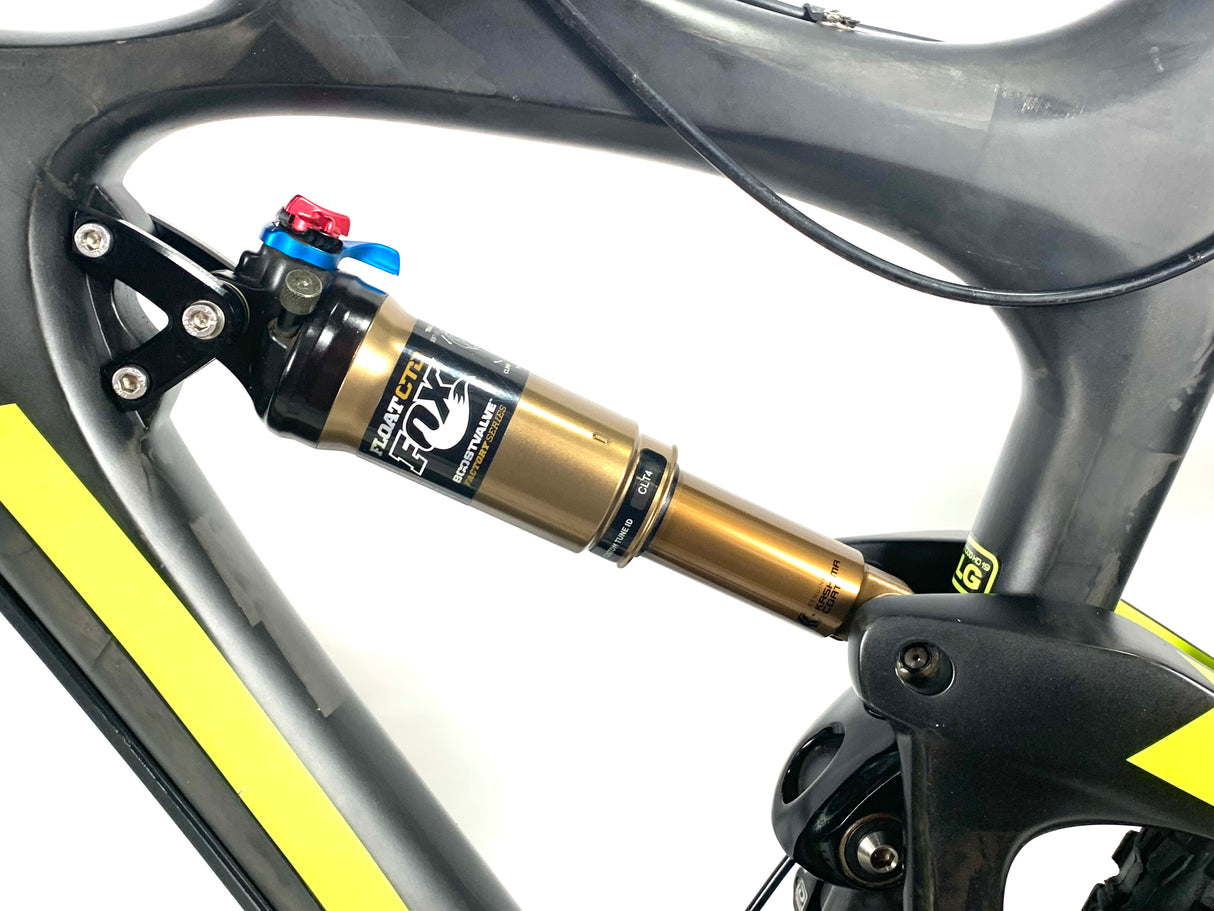 2014 Ibis Mojo HDR 650b Carbon Shimano XT 2X10 Speed Ibis 27.5 Carbon Wheels Size: L