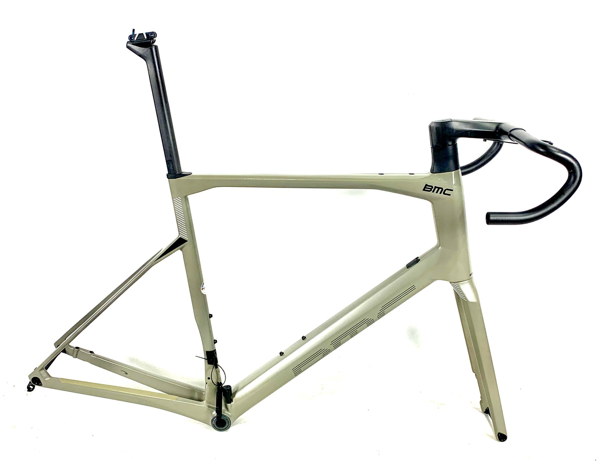 2023 BMC Roadmachine 01 TWO Carbon Frameset Size: 61cm (Preowned)