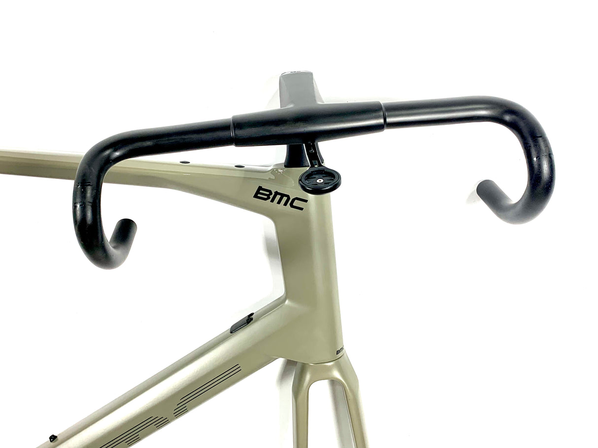 2023 BMC Roadmachine 01 TWO Carbon Frameset Size: 61cm (Preowned)
