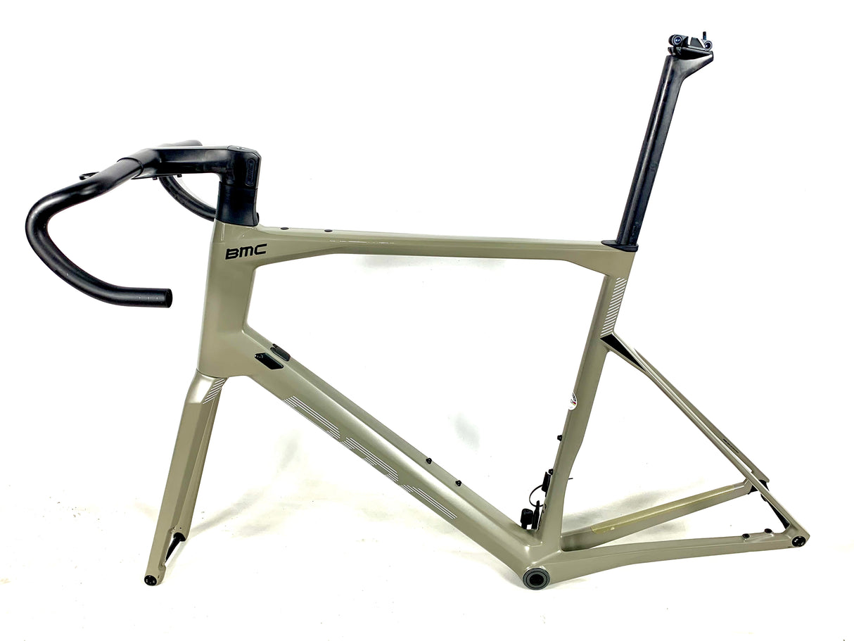 2023 BMC Roadmachine 01 TWO Carbon Frameset Size: 61cm (Preowned)