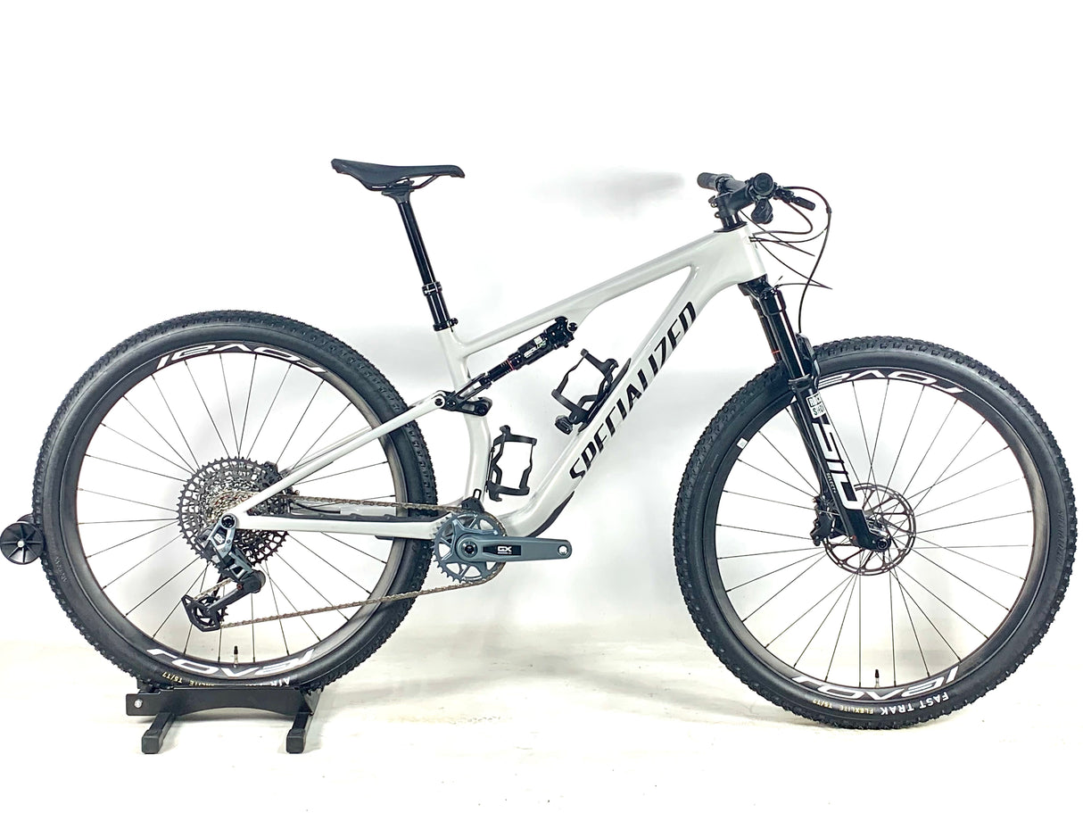 2026 Specialized Epic 8 Expert SRAM GX AXS 1X12 Roval Wheels Size: Medium (Preowned)