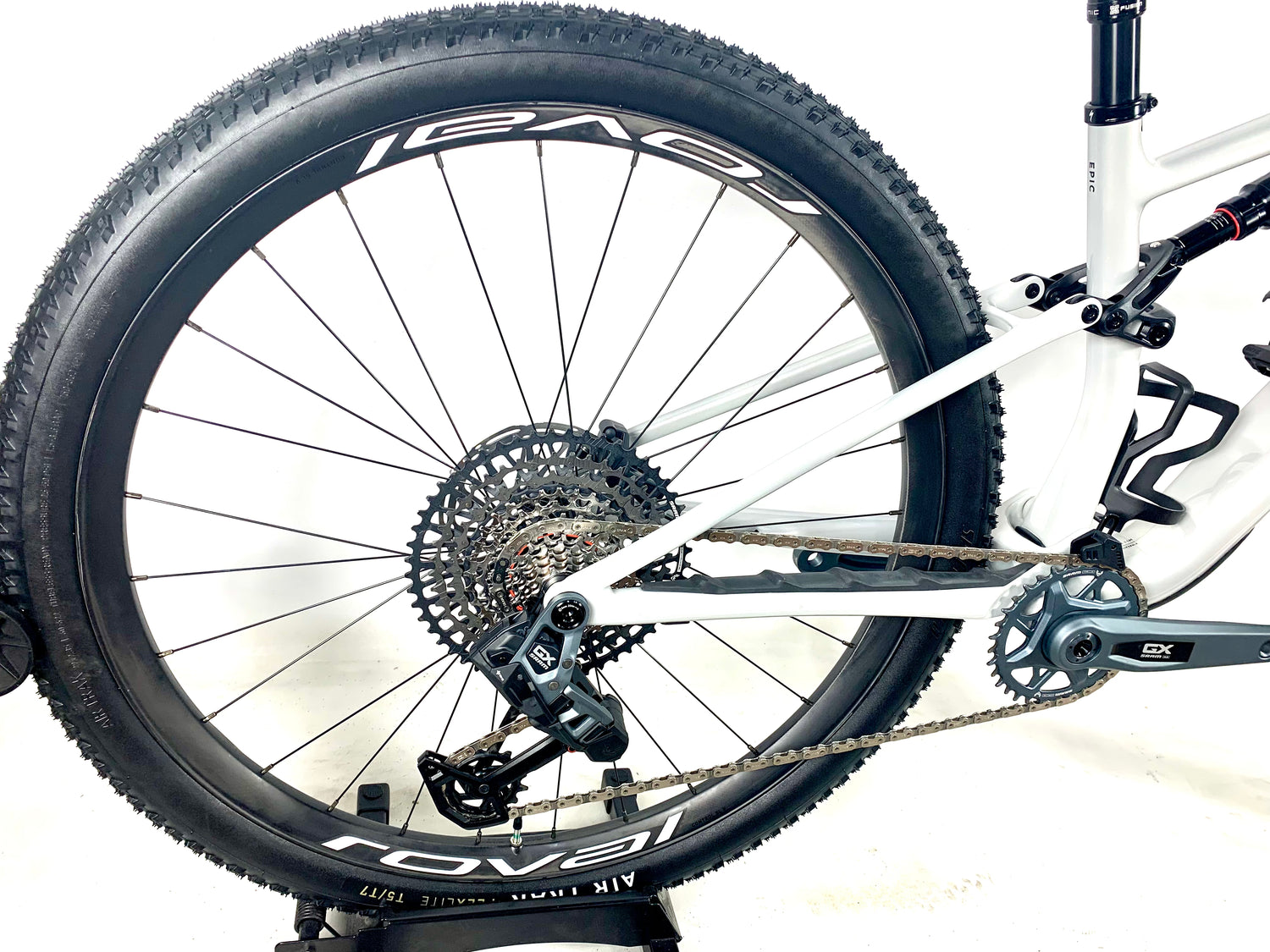 2026 Specialized Epic 8 Expert SRAM GX AXS 1X12 Roval Wheels Size: Medium (Preowned)