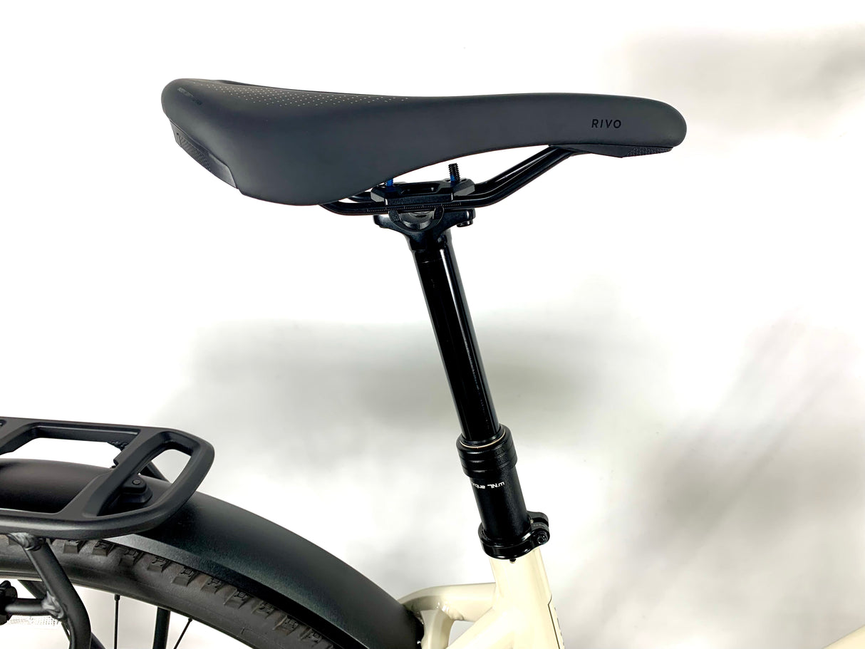 2026 Specialized Turbo Tero 5.0 Step-Thru EQ E-Bike Size: Medium (Preowned)