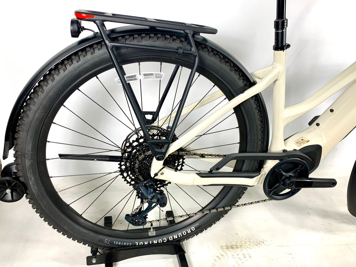 2026 Specialized Turbo Tero 5.0 Step-Thru EQ E-Bike Size: Medium (Preowned)