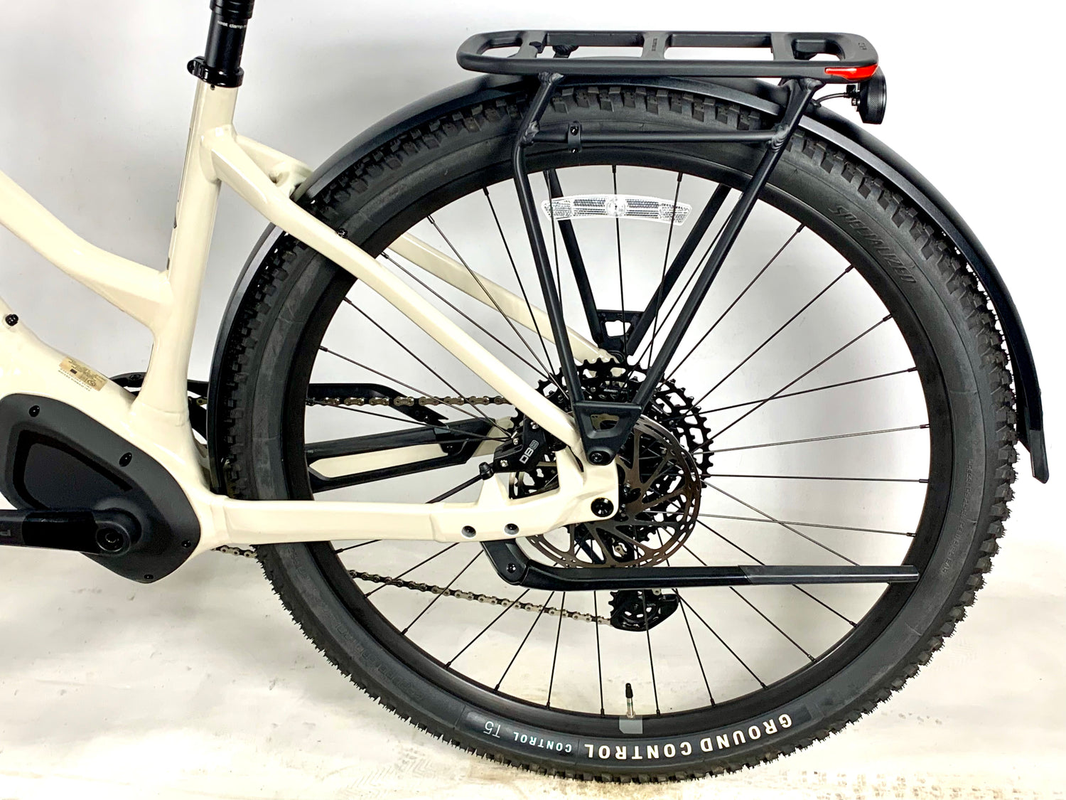2026 Specialized Turbo Tero 5.0 Step-Thru EQ E-Bike Size: Medium (Preowned)