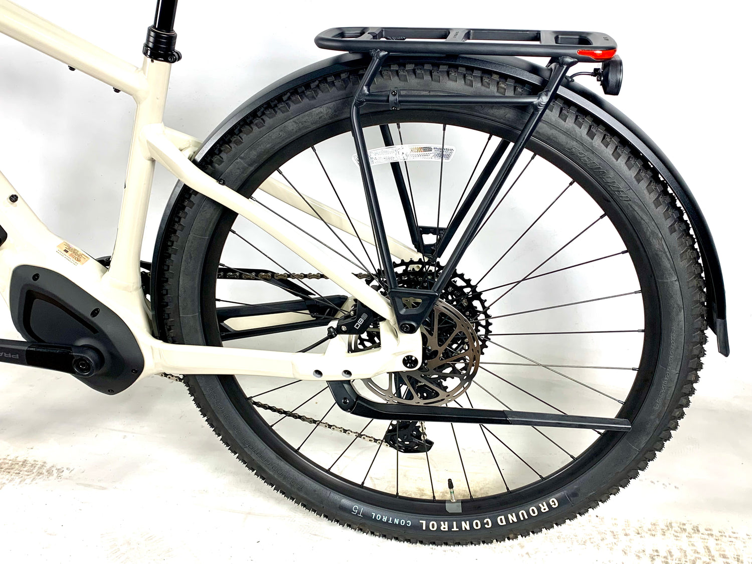 2026 Specialized Turbo Tero 5.0 EQ E-Bike Size: Medium (Preowned)