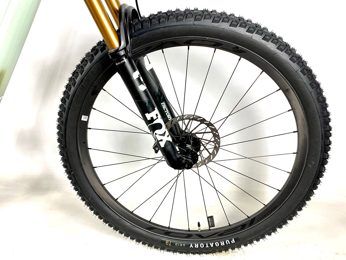 2024 Specialized Epic 8 Evo Pro SRAM X0 AXS Size: Small (Preowned)