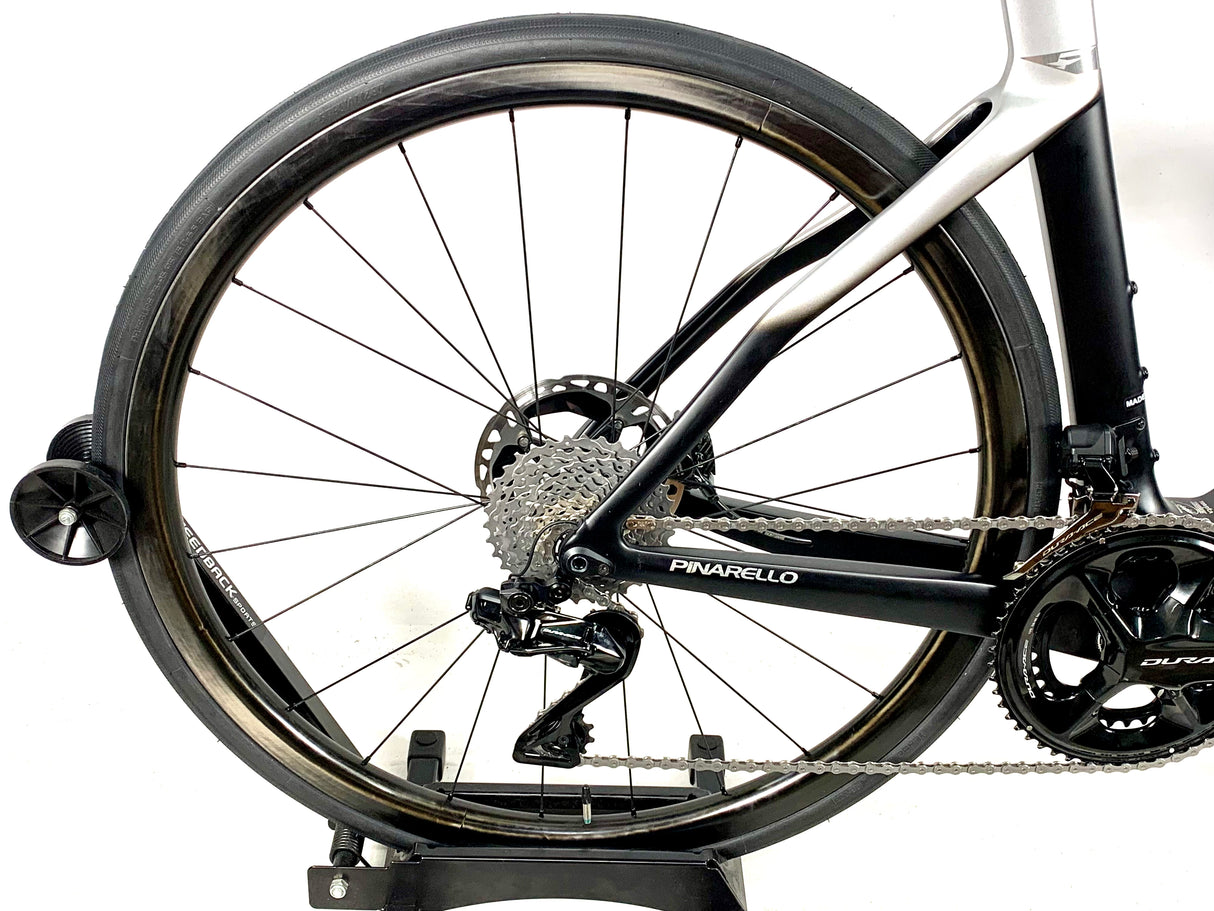 Pinarello Dogma F Dura Ace Di2 12 Speed Carbon Wheels Size: 59.5cm (Preowned)