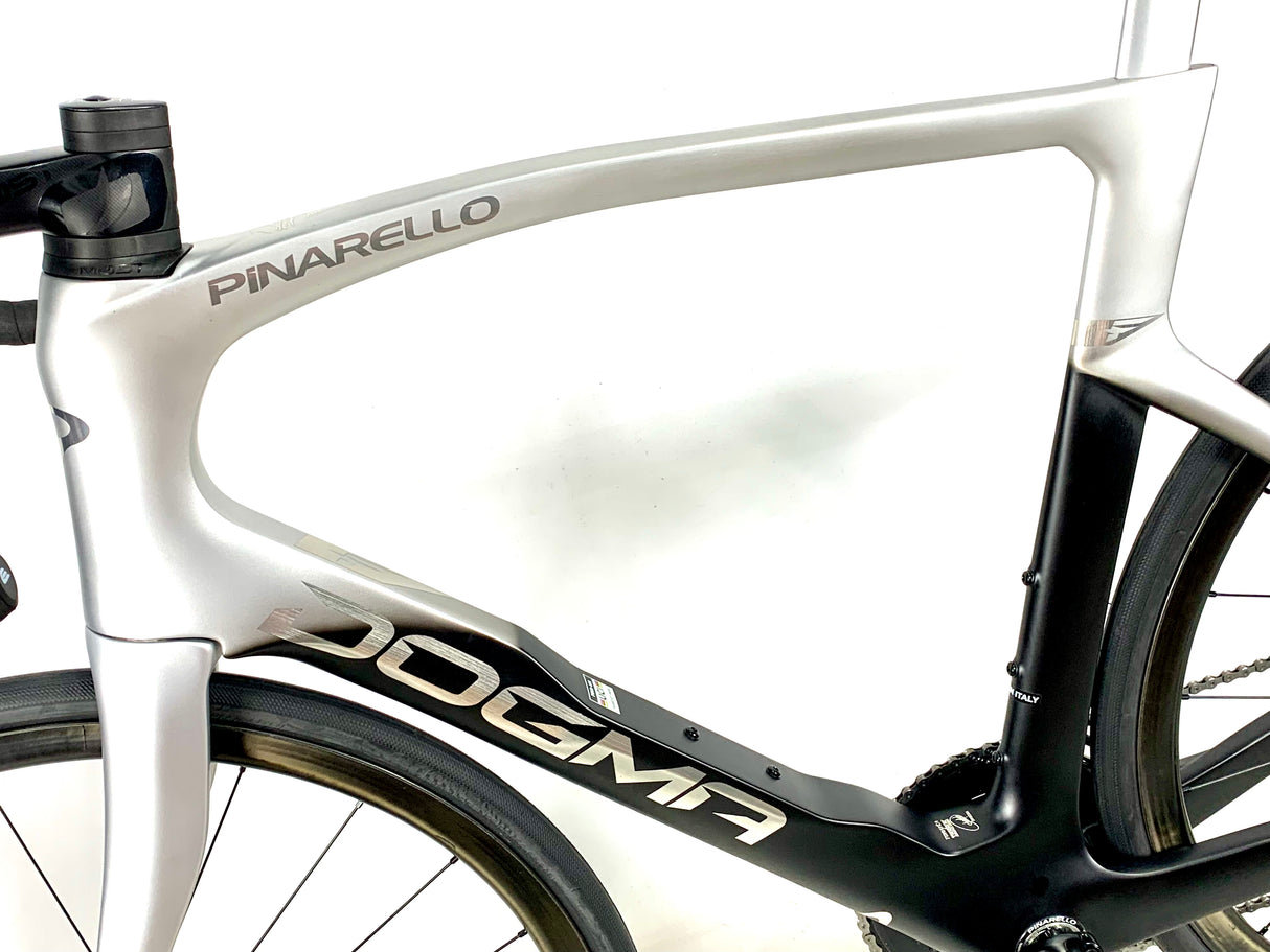 Pinarello Dogma F Dura Ace Di2 12 Speed Carbon Wheels Size: 59.5cm (Preowned)