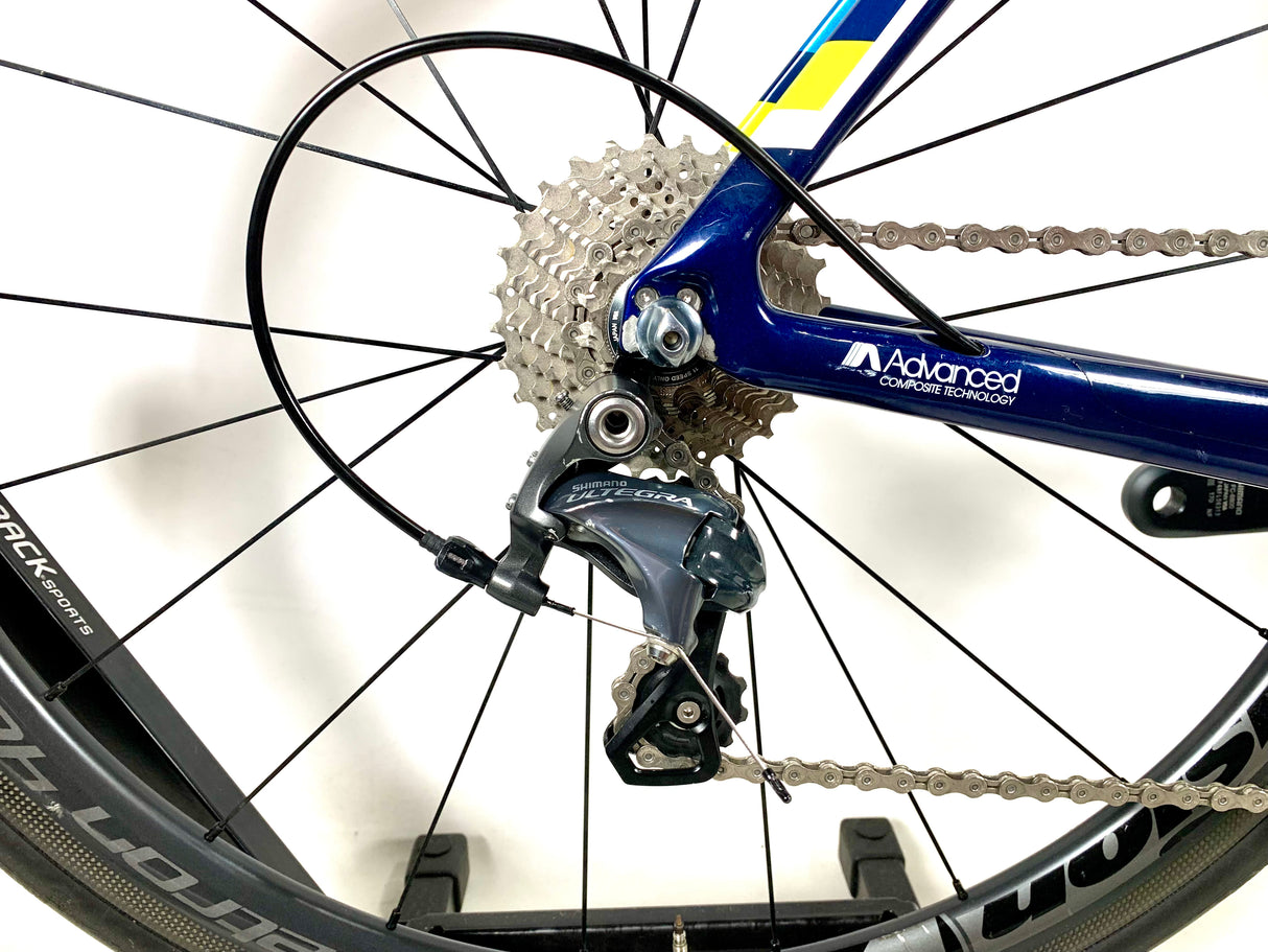 2016 Liv Envie Advanced 1 Carbon Ultegra 11 Speed Vision Carbon Wheels Size: Small