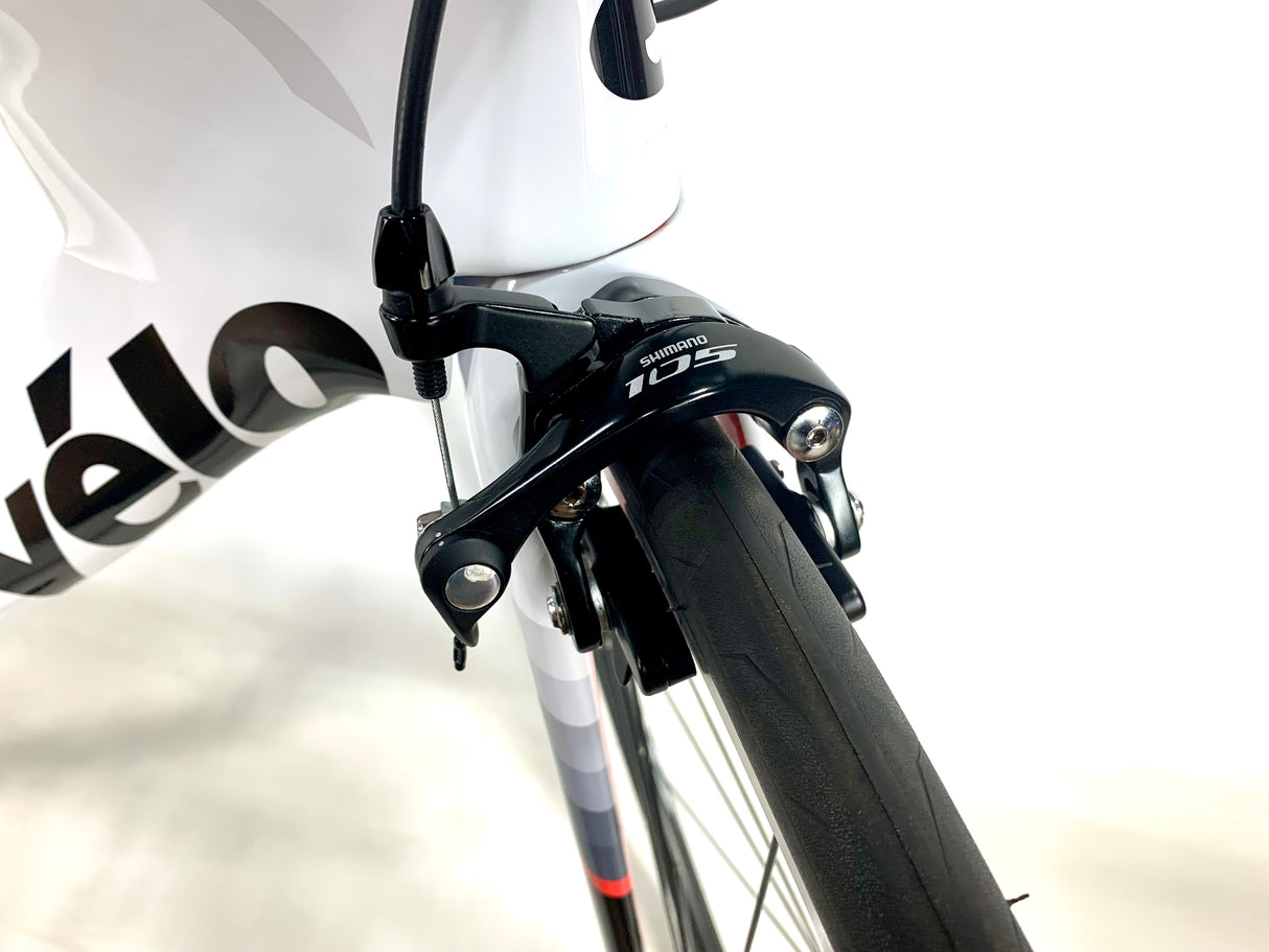 2016 Cervelo P2 Carbon Ultegra/ 105 11 Speed Components Shimano Wheels Size: 48cm