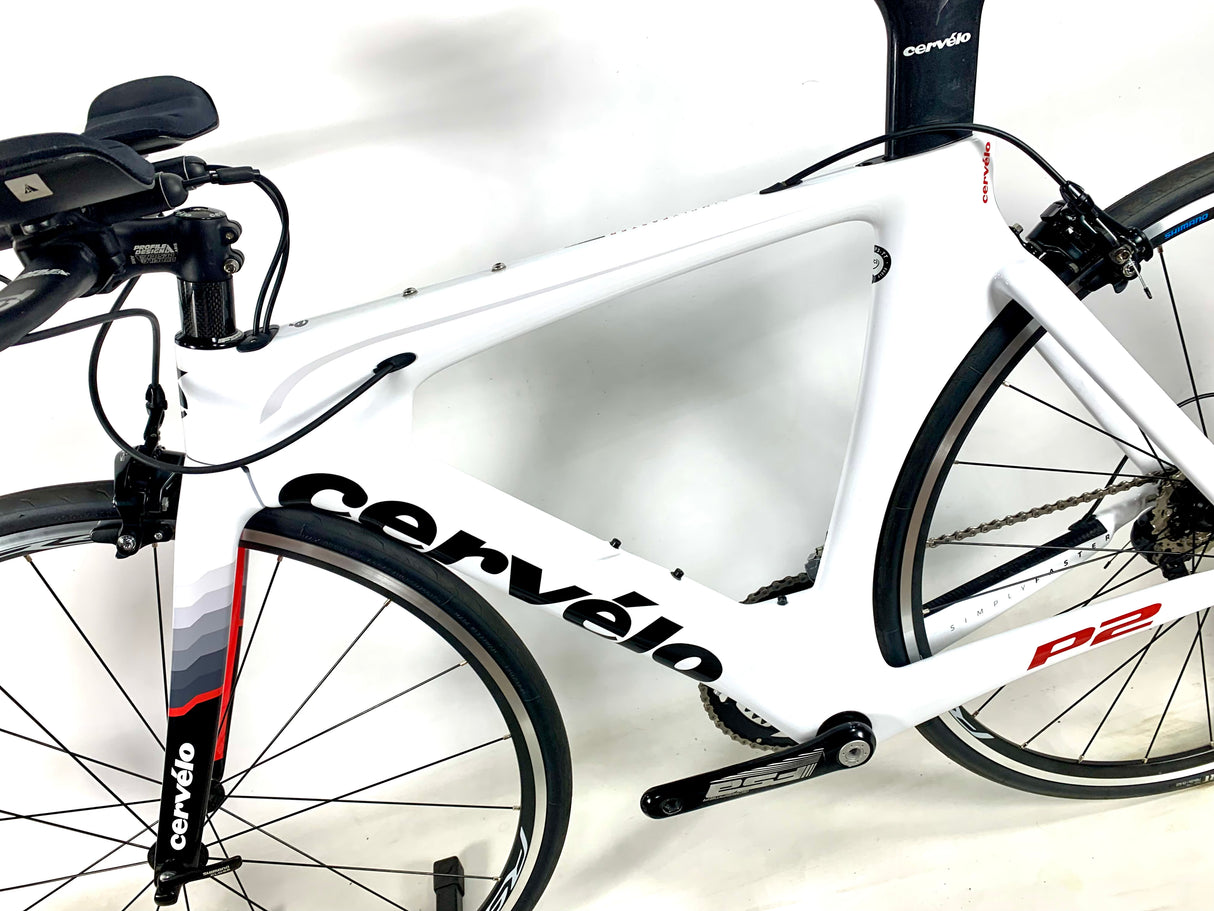 2016 Cervelo P2 Carbon Ultegra/ 105 11 Speed Components Shimano Wheels Size: 48cm