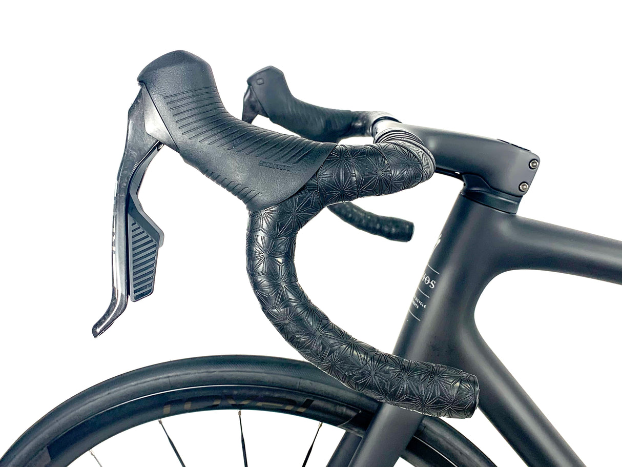 2026 Specialized S-Works Aethos 2 Sram Red AXS 2X12 Size: 56cm (Preowned)