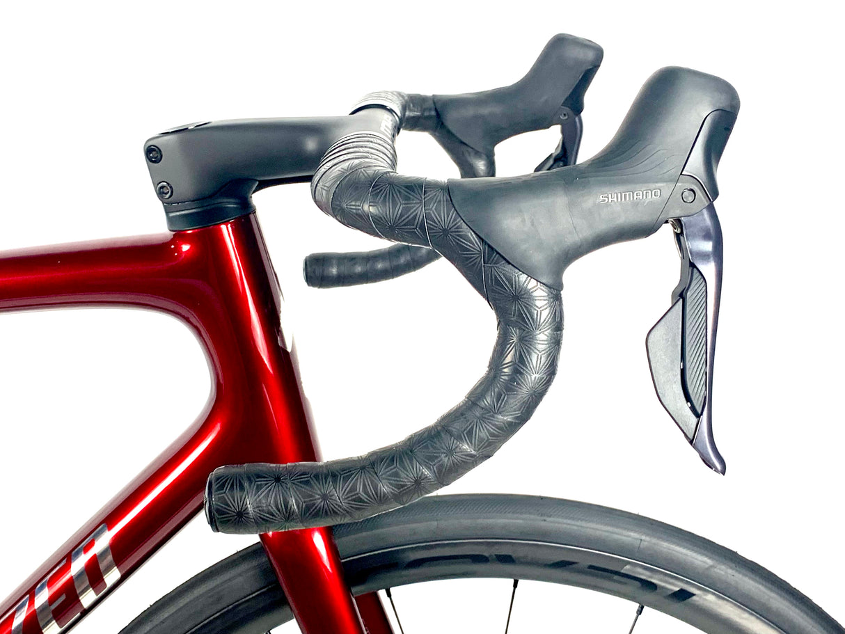 2026 Specialized Aethos 2 Pro Ultegra Di2 Roval Carbon Wheels Size: 56cm (Preowned)