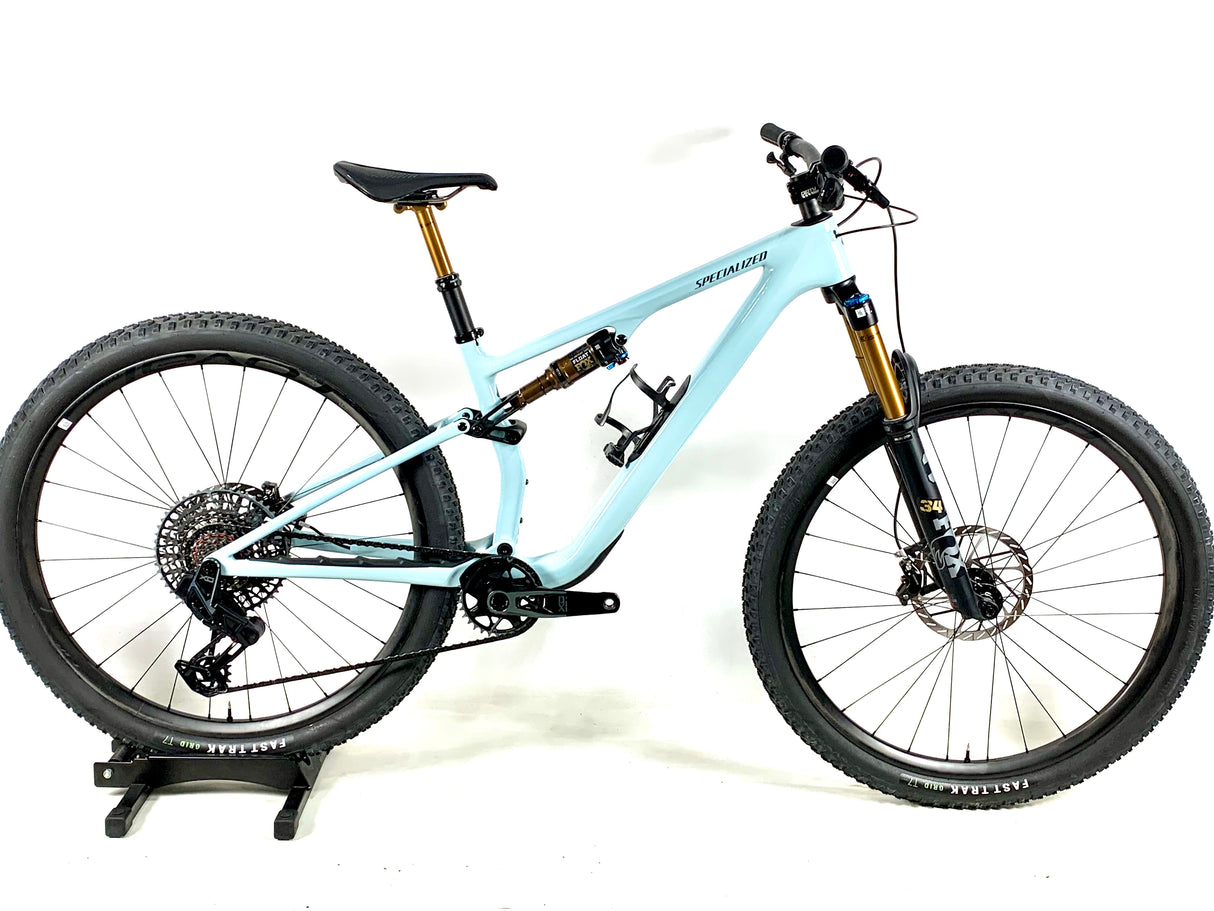 2025 Specialized Epic 8 Evo SRAM X0 AXS 1X12 Roval Carbon Wheels Size: Medium (Preowned)