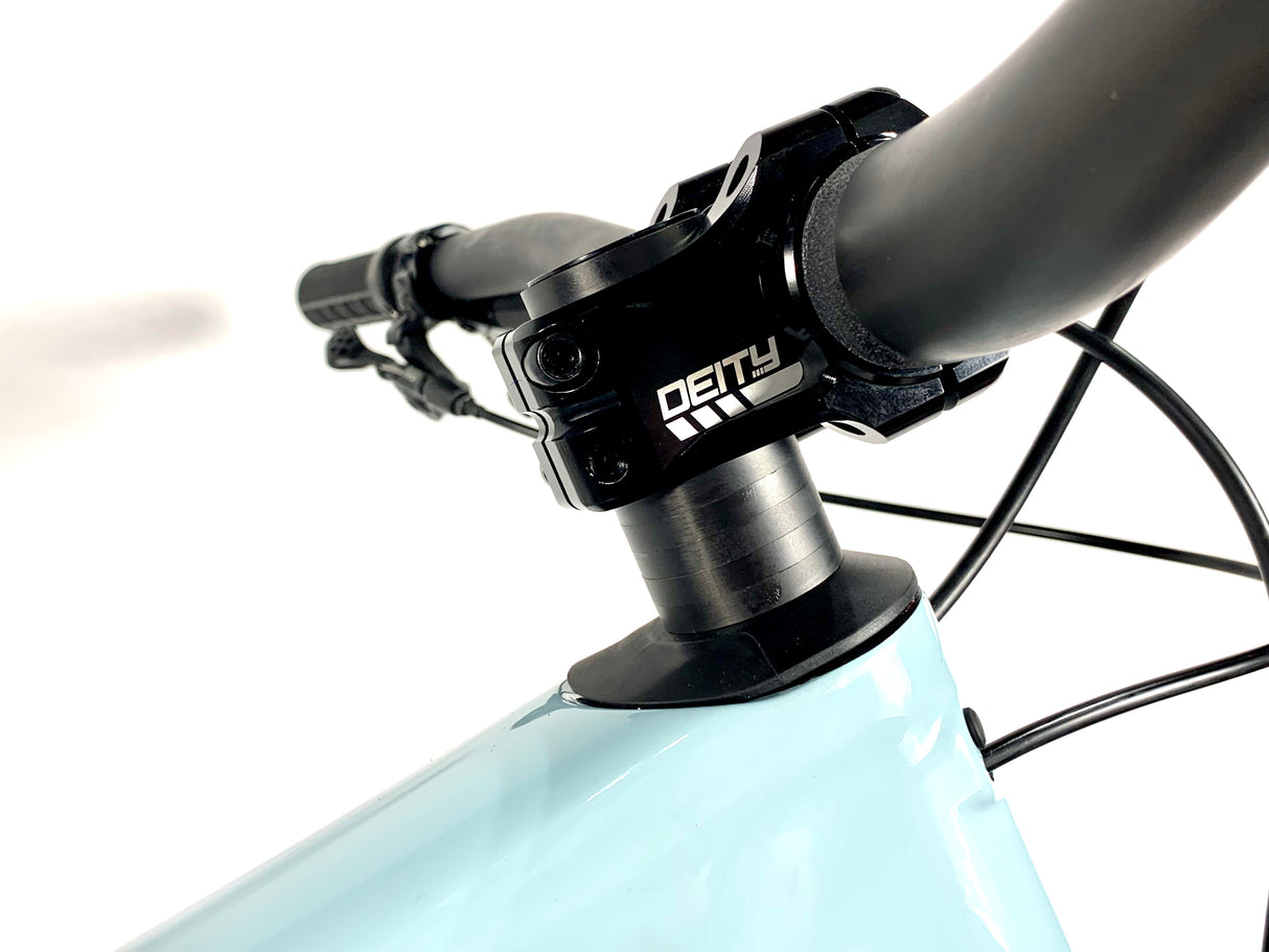 2025 Specialized Epic 8 Evo SRAM X0 AXS 1X12 Roval Carbon Wheels Size: Medium (Preowned)