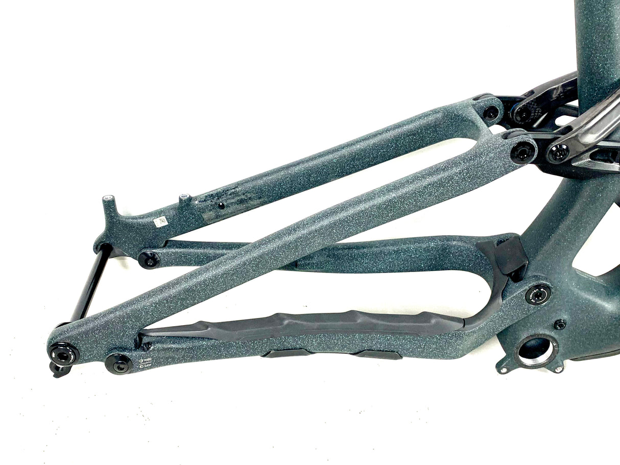 2024 Specialized S-Works Stumpjumper Evo Carbon Frame Size: S4 (Preowned)