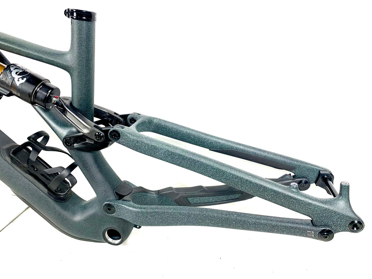 2024 Specialized S-Works Stumpjumper Evo Carbon Frame Size: S4 (Preowned)