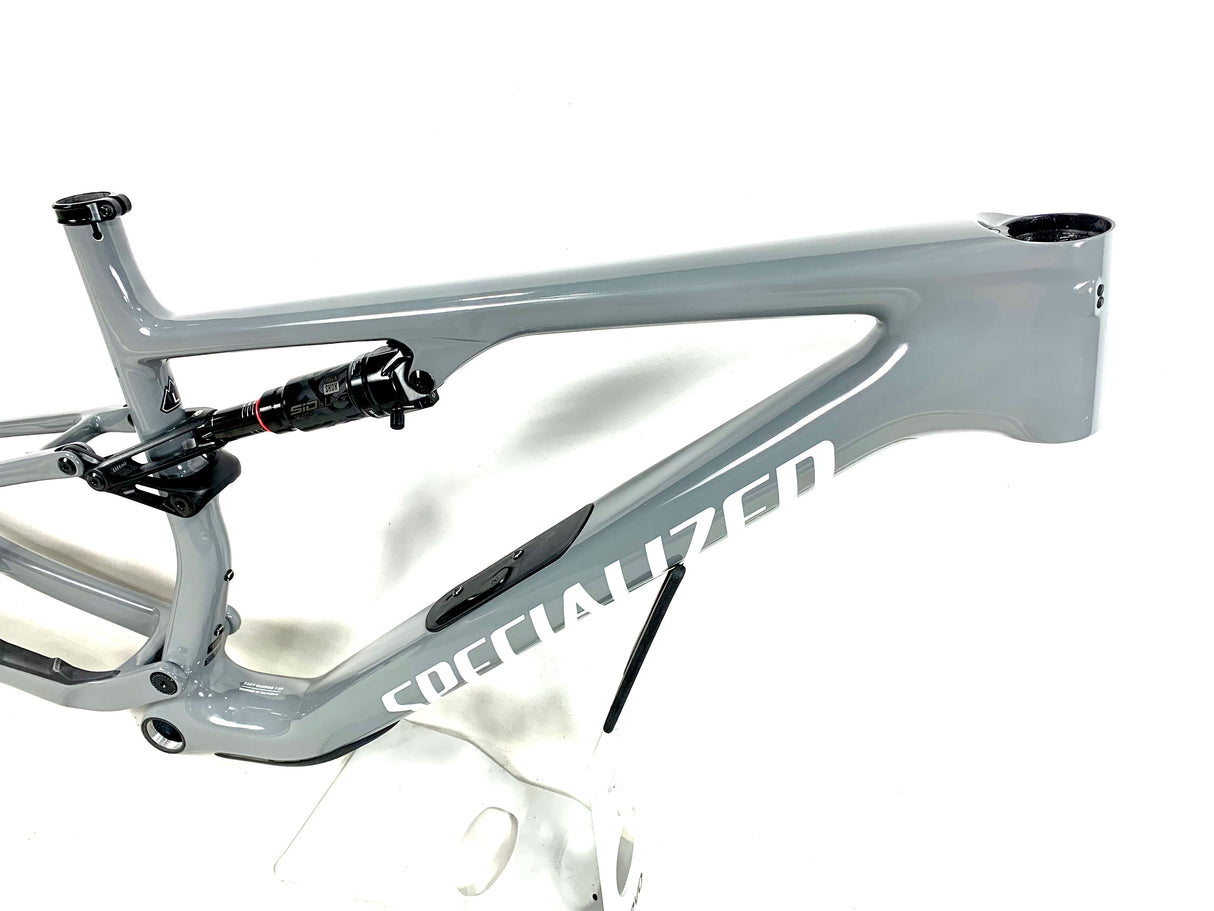 2025 Specialized Epic 8 Frameset Size: Large (Preowned)