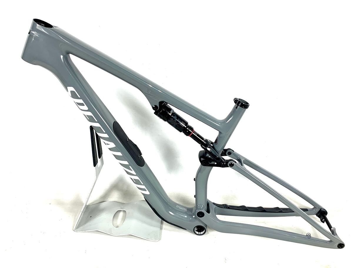 2025 Specialized Epic 8 Frameset Size: Large (Preowned)