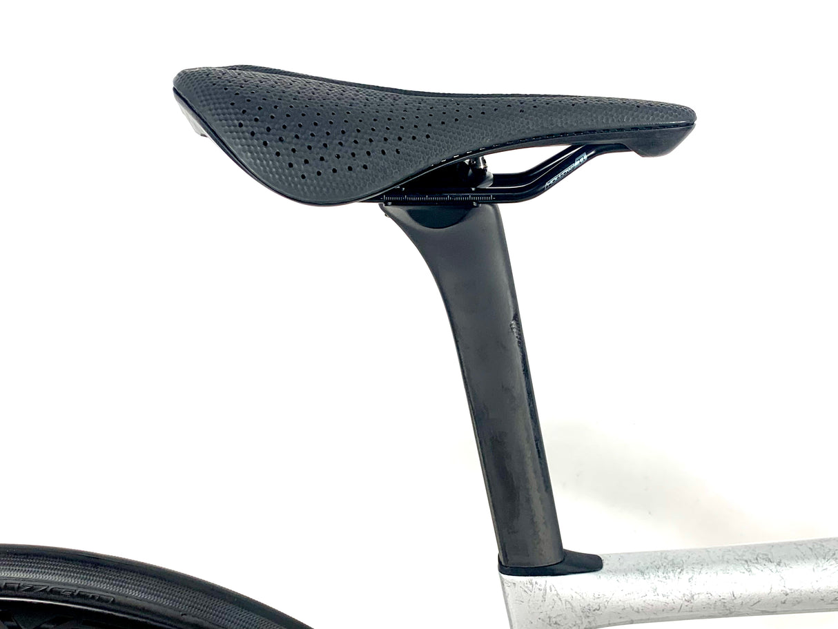 2026 Specialized Tarmac SL8 Ultegra Di2 Roval Carbon Wheels Size: 49cm (Preowned)