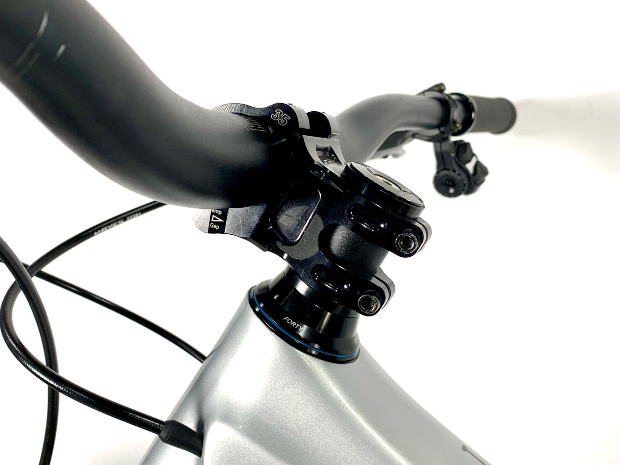 2025 YT Jeffsy Core 4 Sram X0 AXS 1X12 29 Wheels Size: XXL (Preowned)